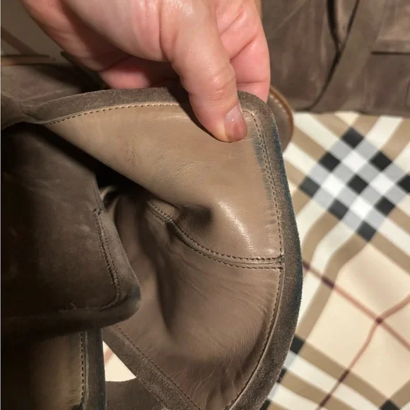 Burberry Soft Brown Suede Buckle Boots - light wear - Picture 6 of 6